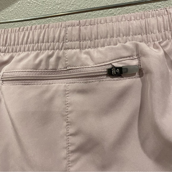 Nike Running Athletic Shorts with Liner Light Pink Small - Picture 6 of 6